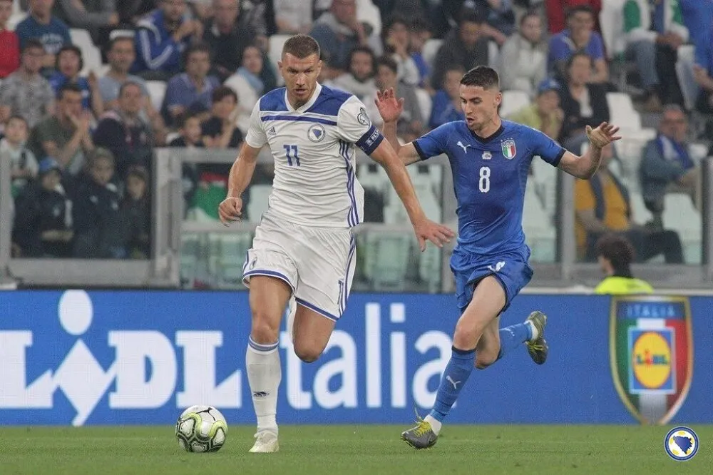Soi kèo Bosnia vs Ý